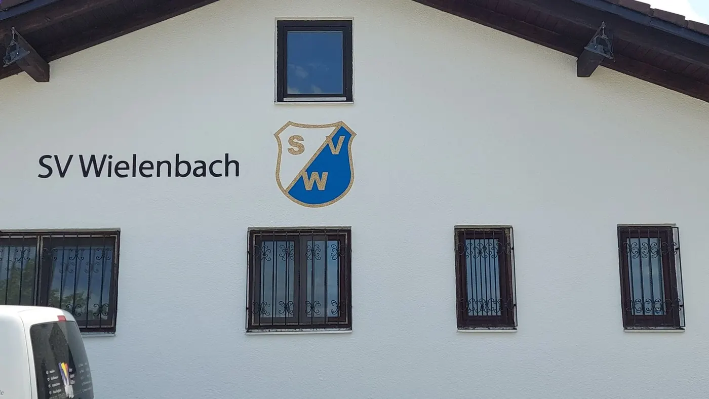 Vereinsheim SV Wielenbach — Foto 2, Malermeister Müller, Weilheim