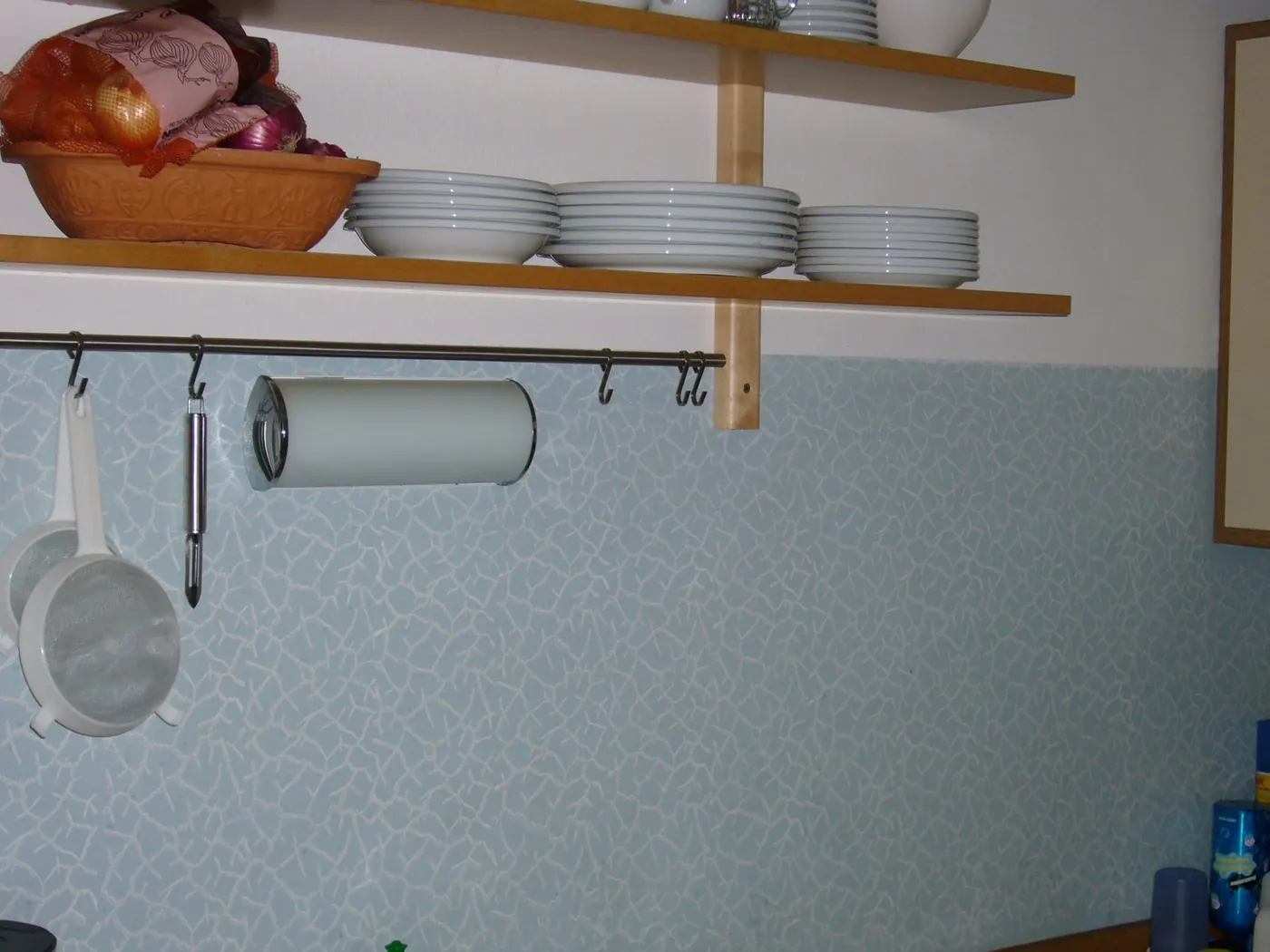 Küche — strukturierte Wandfläche, Malermeister Müller, Weilheim