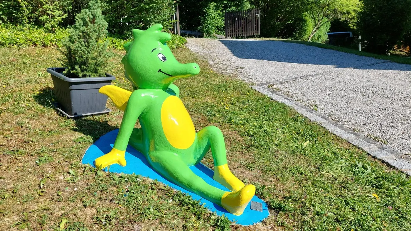 Drachenfigur im Garten — Foto 2, Malermeister Müller, Weilheim
